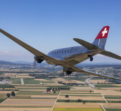 Douglas DC-3 N431HM"Classic 1"